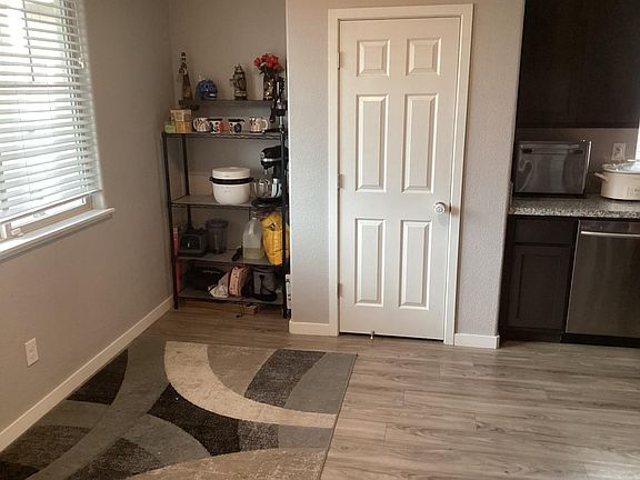2nd image of 5676 Freestone Dr