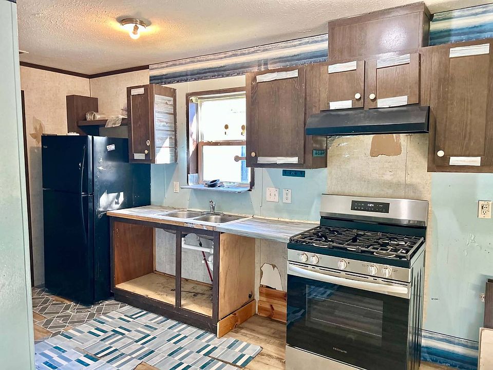 1st image of 540 Lark St #4