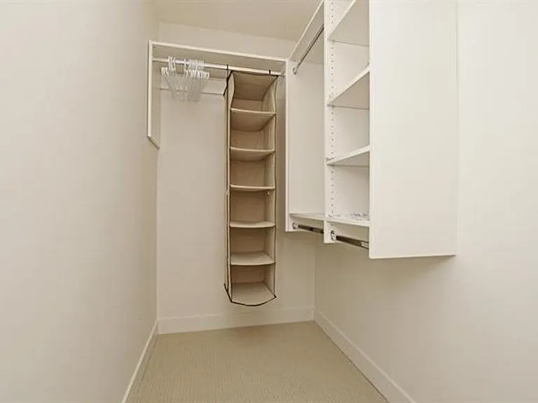 723 W 3rd St #525 — Photo 5