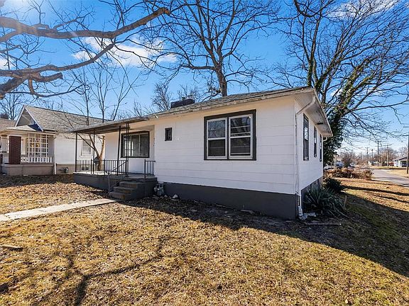 3rd image of 1201 S Sprigg St