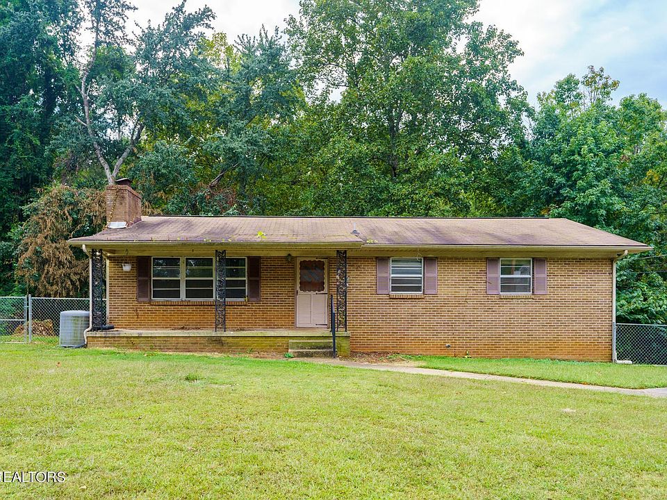 1st image of 6353 Gateway Ln