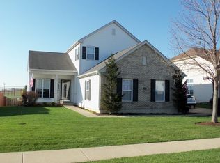 2031 Greenview Dr, Woodstock, IL 60098