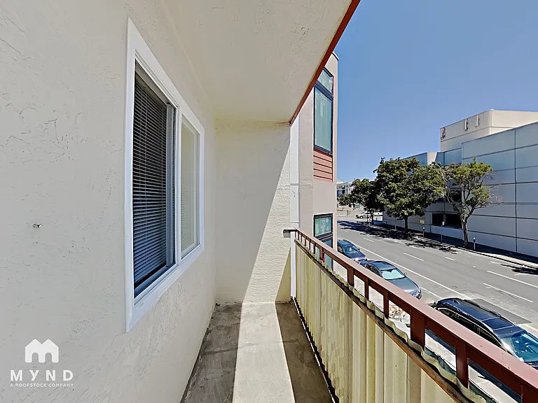 711 Madison St #5 — Photo 9
