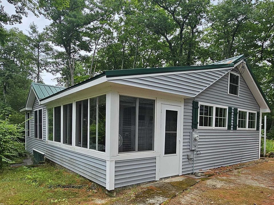 2nd image of 828 GOOSE POND Road