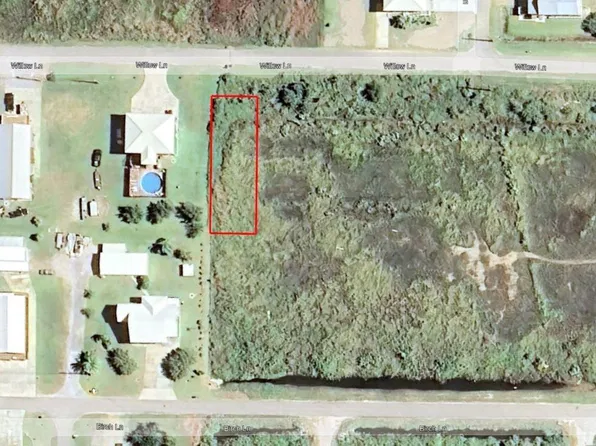 9 Willow Ln, Grand Isle, LA 70358