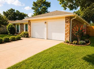 13406 Wells River Dr, Houston, TX 77041