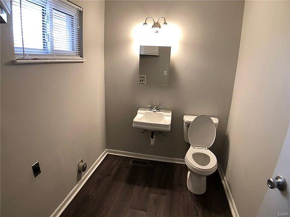 4th image of 4802 Pierpont Dr