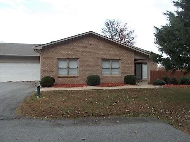 1st image of 144 Glenwood Cir