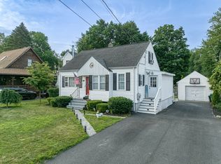 75 Saint Jacques Ave, Chicopee, MA 01020