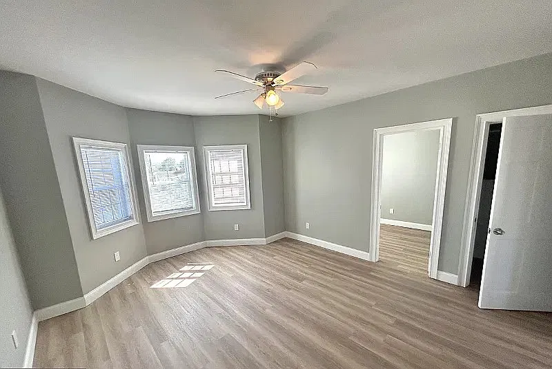 22 Westford St #4