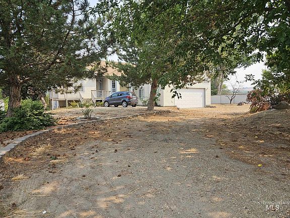2nd image of 20300 Ila Ln