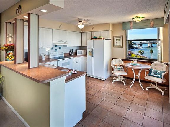 2nd image of 6265 Sun Blvd APT 606