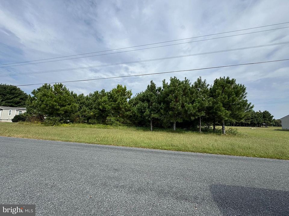 1st image of LOT Coachmen Ln #A