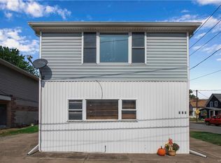 378 Schenck St, North Tonawanda, NY 14120