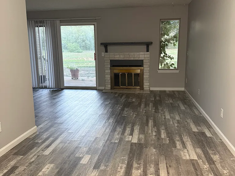 5504 S Gold St #400 — Photo 31