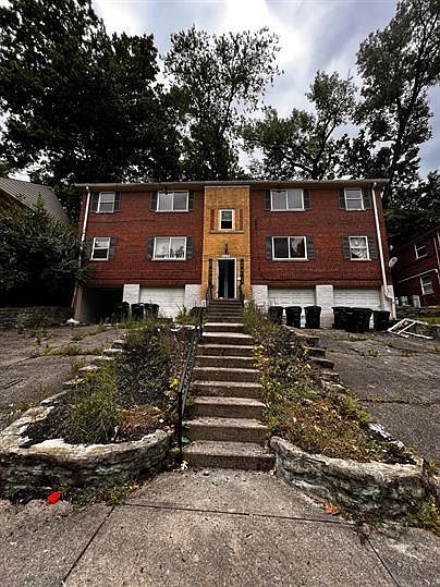 1st image of 3129 Gobel Ave #4