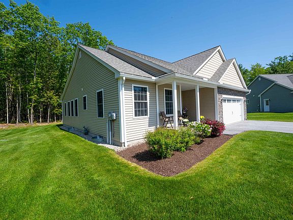4th image of 91 Pineview Drive