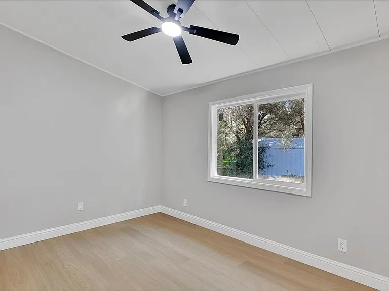 37 Westwood Way — Photo 16