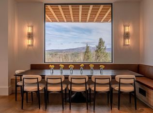 59 Garden Loop Rd, Winhall, VT 05340
