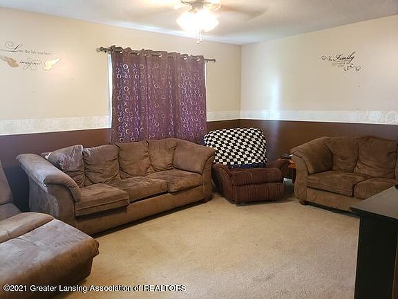 3rd image of 308 S Sherman St