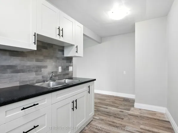 435 Nelson St, London, ON