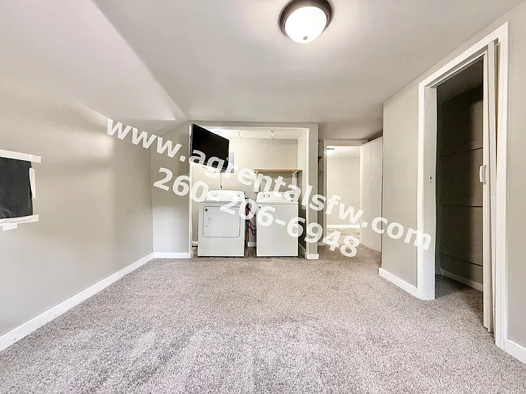 874 Cline St — Photo 5