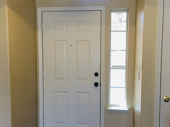 3rd image of 1820 Stonington Pl