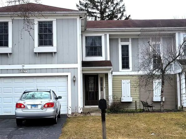 1725 Dumont Ln, Schaumburg, IL 60194