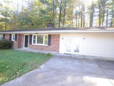 8 Laurel Dr, N Wilkesboro, NC, 28659