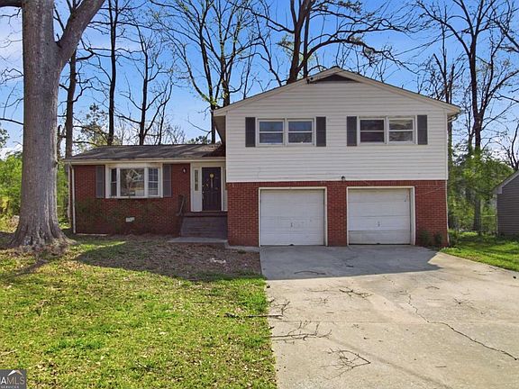 2nd image of 2459 Rockknoll Dr