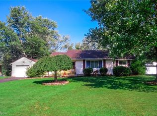 19198 Temple Dr, Strongsville, OH