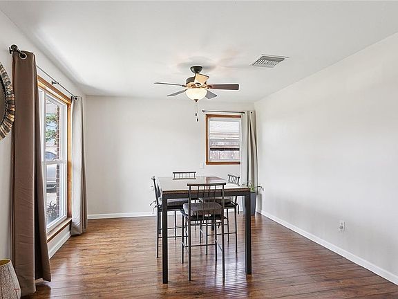 4th image of 405 Lake Ave