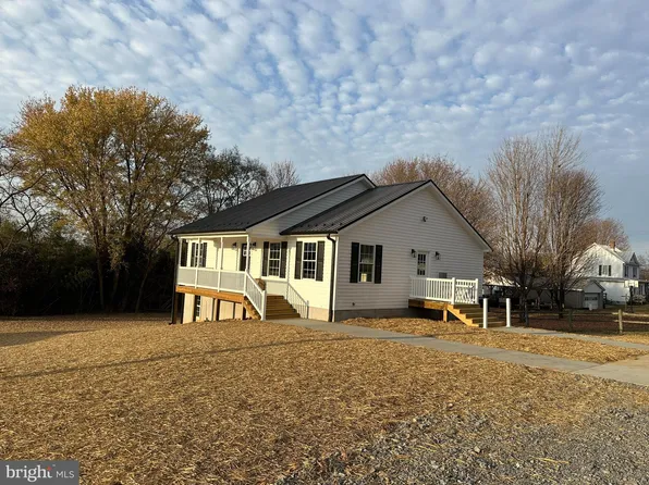 192 Reed Ln, Stanley, VA 22851