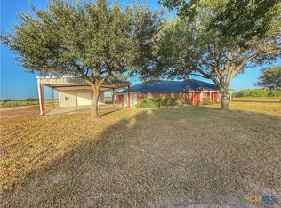 477 Dewberry Ln, Victoria, TX 77904