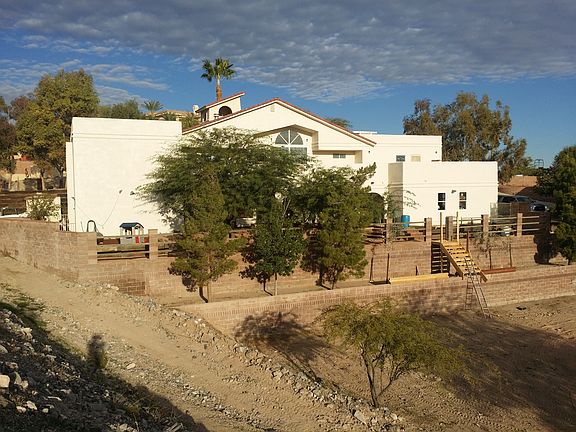 3rd image of 1439 San Felipe Dr