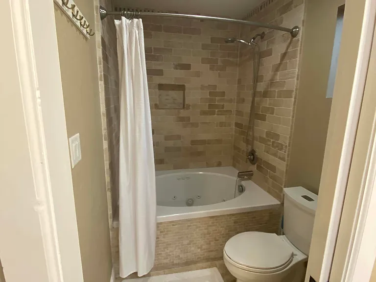 7012 E Redfield Rd — Photo 17