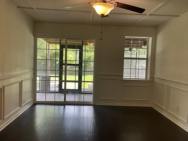 530 Hilliard Dr — Photo 19