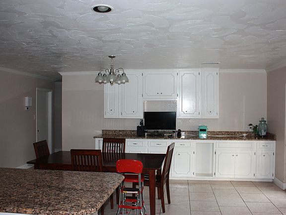 4th image of 7600 E County Road 110