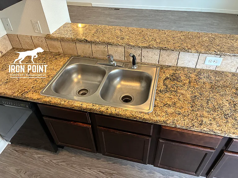 11139 W Brassy Cove Loop — Photo 9