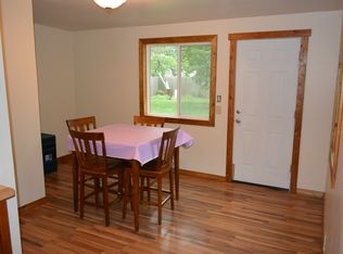 1822 NW Taylor St, Topeka, KS 66608