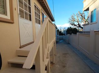 1919 Rockefeller Ln APT C, Redondo Beach, CA 90278