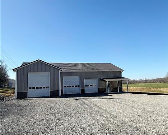 3rd image of 8334 S Us Highway 127 Byp
