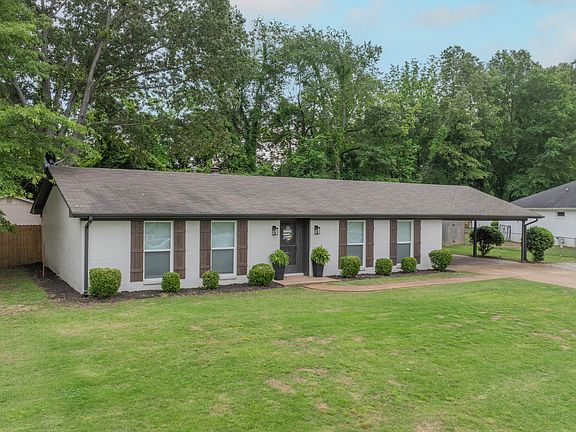 2nd image of 799 Hart Dr