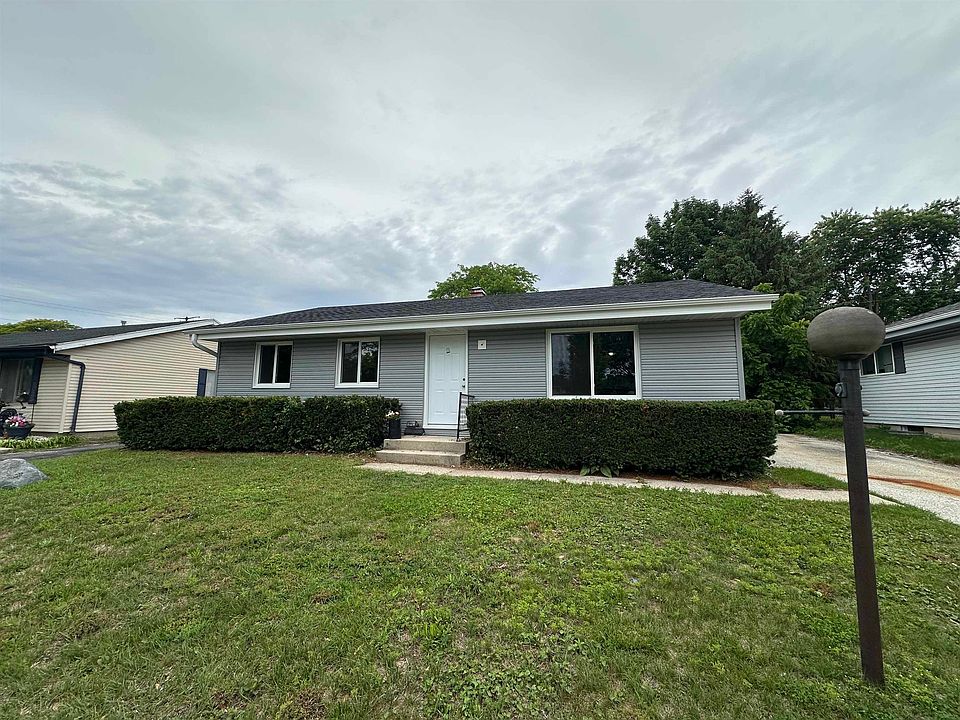 1st image of 6656 W Brentwood Ave