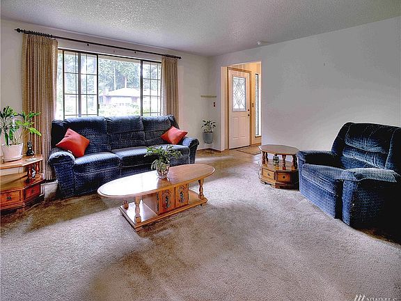 4th image of 16319 97th Avenue Ct E