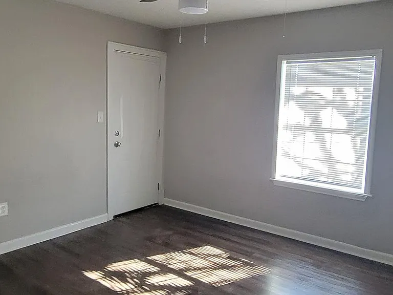 2028 NW 24th St #2028 — Photo 7