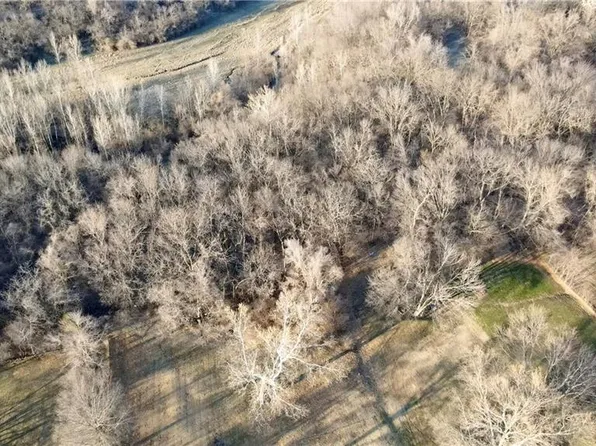 E Pacific Ave, Independence, MO 64050