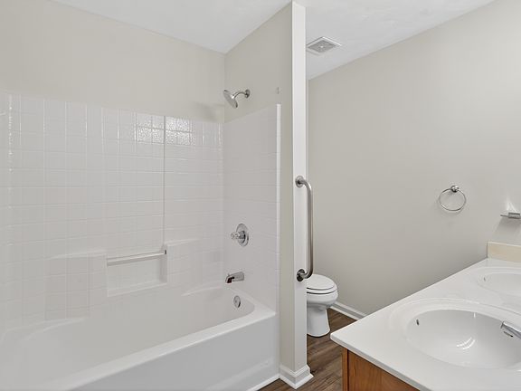 5th image of 116 Chanticlair Dr