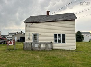 119 South St, Donkin, NS B1A 6T6