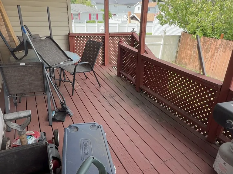 1068 Emerald Ct — Photo 9